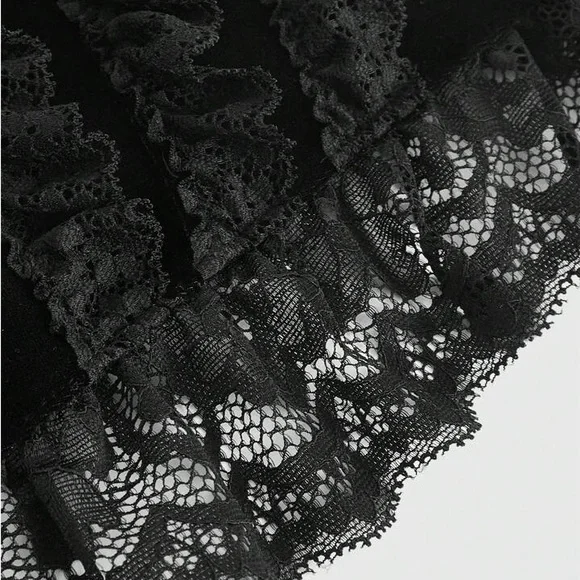 ROMWE Goth Gothic Palace Style Cross Lace Trim Velvet Off Shoulder Top Sz. M - Picture 7 of 13